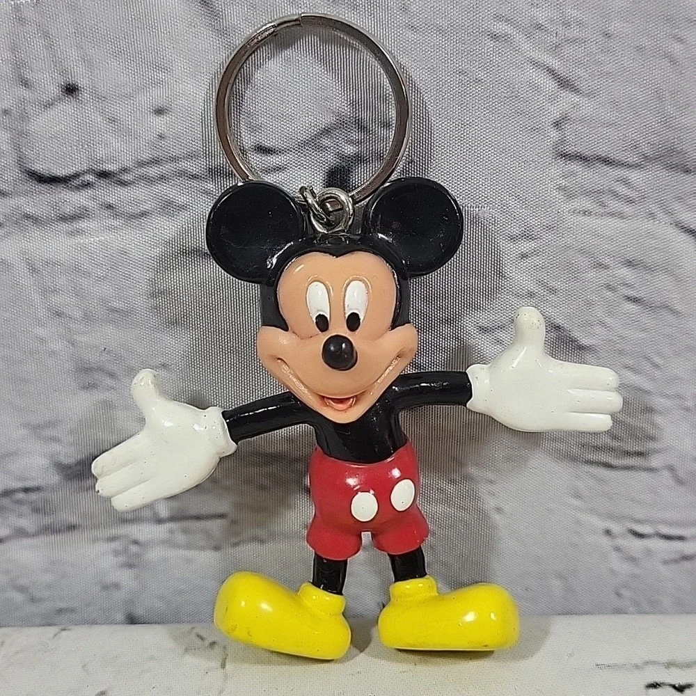 Vintage‎ 90s Disney Mickey Mouse Bendy Figure Keychain Monogram 1993